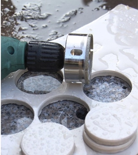 Option of wet and dry drilling