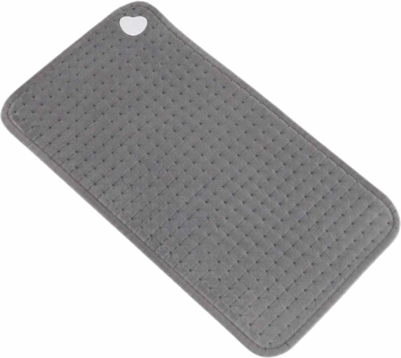 Large 60 × 30 cm area and pleasant plush material
