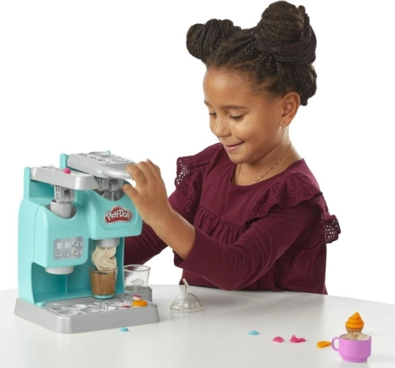 Kangiga kohvimasin ägedate jookide jaoks