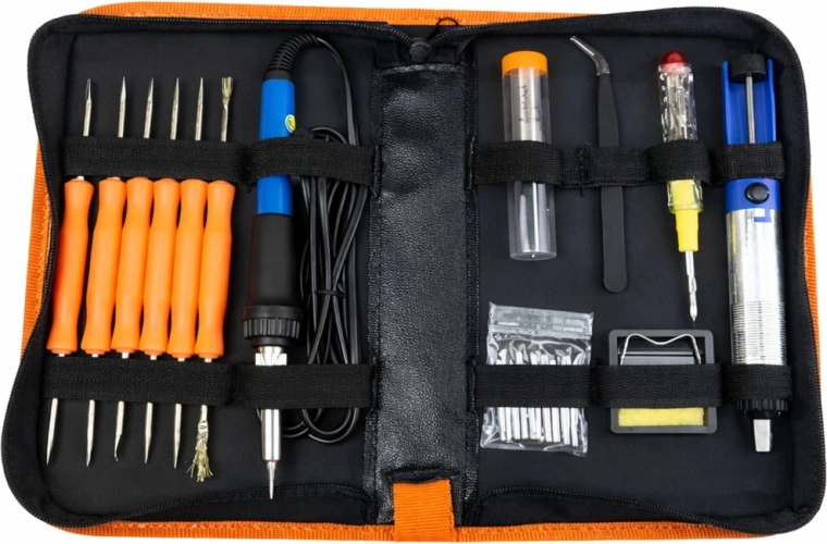 Complete 19-piece set in a case
