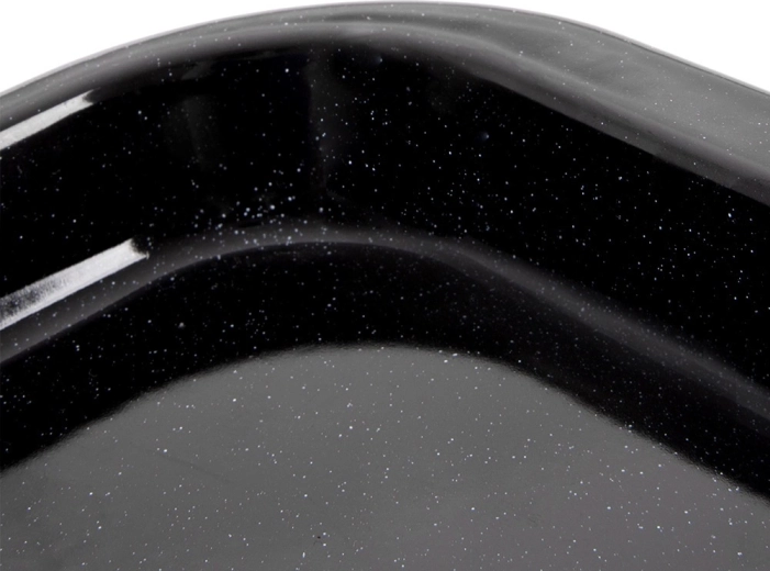 Vastupidav emailitud teras igapäevaseks küpsetamiseks