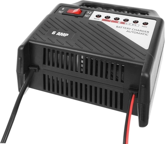 6 V / 12 V switch for different batteries