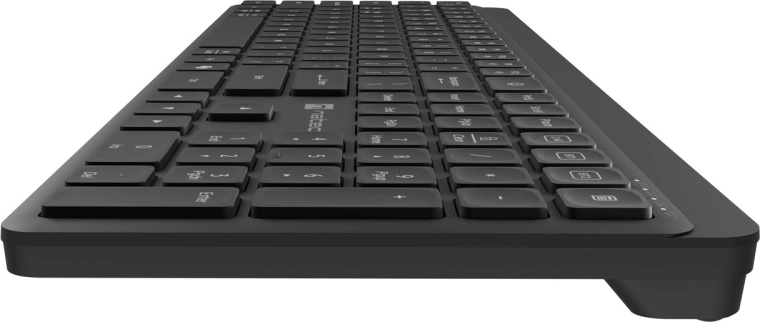 Full size and ergonomic design