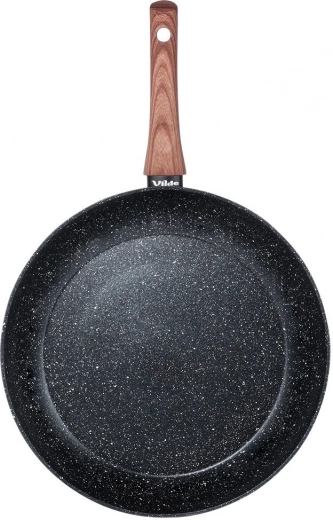 Mittekleepuv graniitpind tervislikuks toiduvalmistamiseks