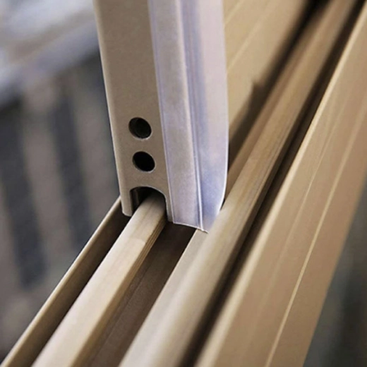 Universaalne kasutus ustele ja akendele