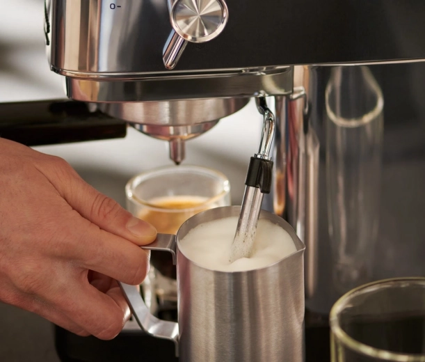 Aurudüüs cappuccino ja latte jaoks