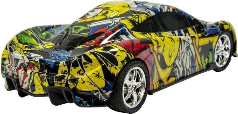 Sports model in 1:22 scale