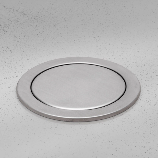 Discreet built-in installation