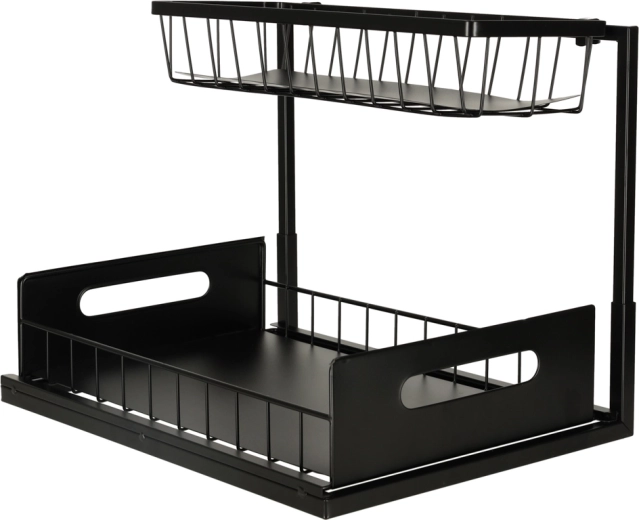 Pull-out bottom shelf