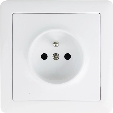 Solight Slim pistikupesa valge