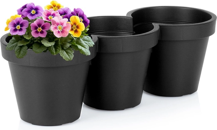 Plastist kolmekordne lillekast must 39,5 cm