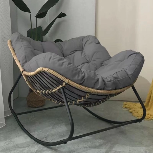 Mugav polsterdus pikaks istumiseks