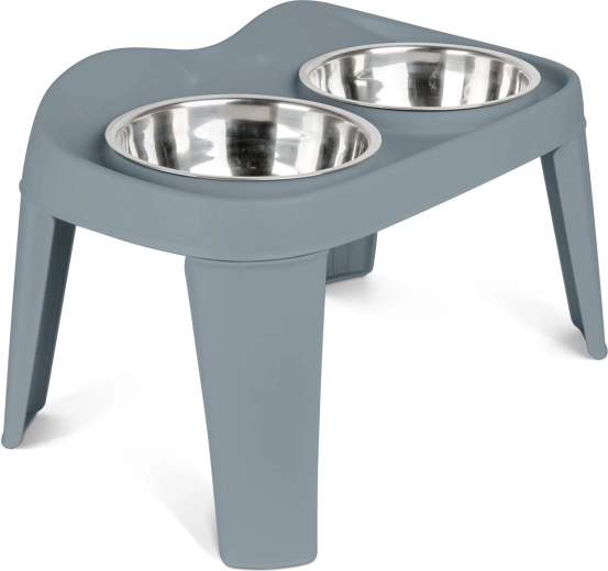 Stable stand with non-slip feet