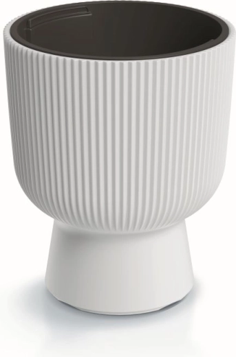 Valge ribiline lillepott sisuga 29,8 cm