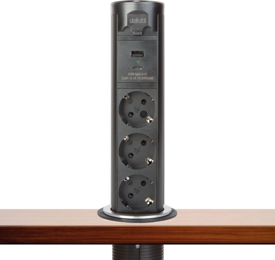 Mootoriga Touchcontroli ülestõstetav pistikupesamoodul, 3 pistikupesa, USB-A ja USB-C, must