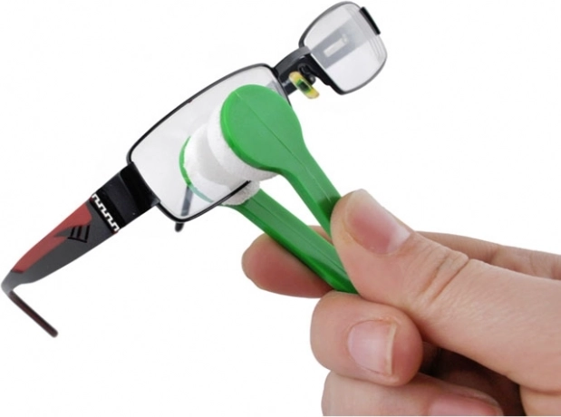 Mikrokiust prillipuhastusvõtmehoidja