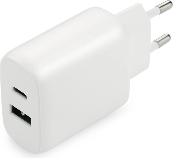 Kiire laadimine USB Quick Charge 3.0 kaudu