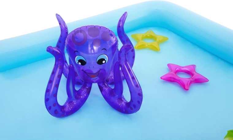 Mängulised mereteemalised lisad