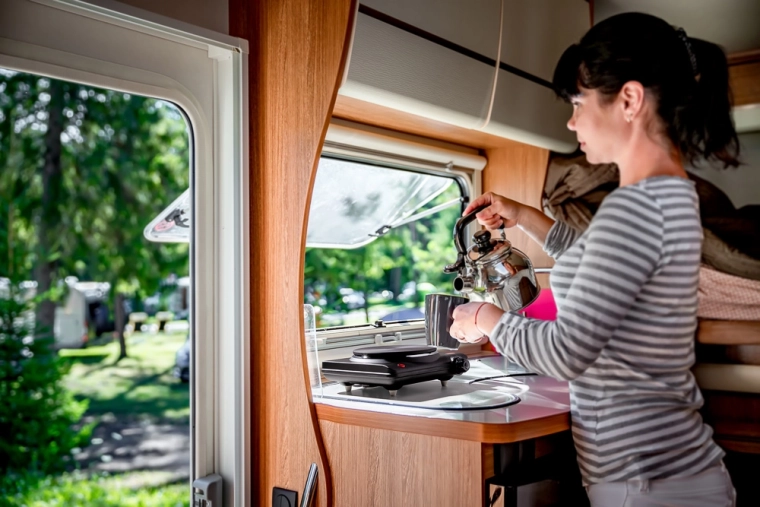 Ideaalne reisile ja väikestesse ruumidesse