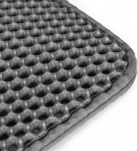 Pehme EVA materjal on käppadele õrn