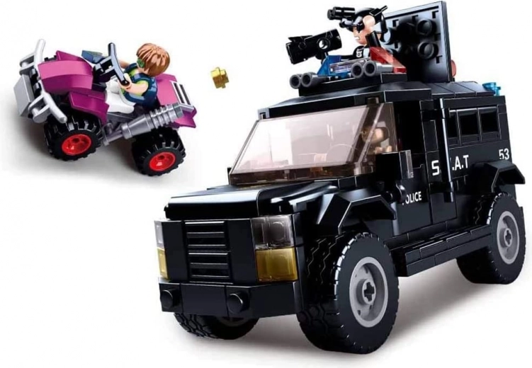Märulirohke SWAT auto detailiderohke