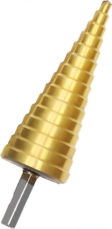 Vastupidav teras titaan-kattega