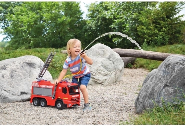 Töötav veekahur suure mahutiga