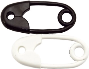 Kontrastne mustvalge teostus