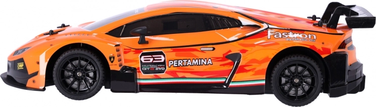 Realistlikud detailid litsentseeritud autol