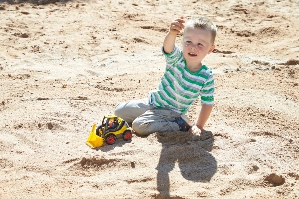 Vastupidav konstruktsioon mängimiseks toas ja õues