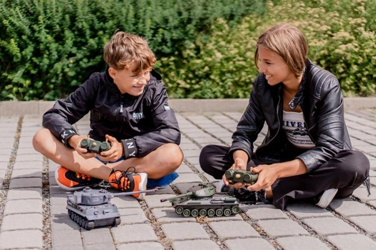 Stabiilne 2,4 GHz häirevaba juhtimine