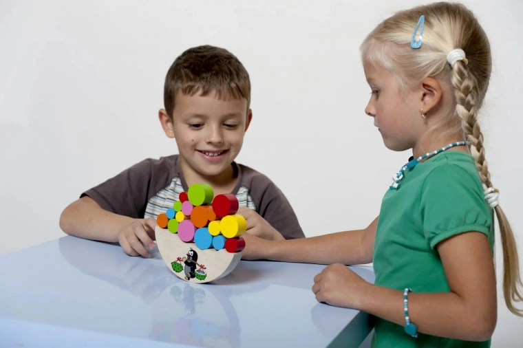 Mäng mitmele mängijale