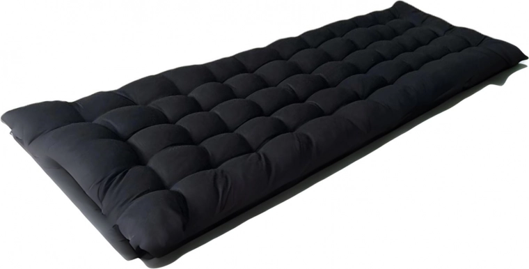 Pehme täidis toetuse ja soojusisolatsiooniga