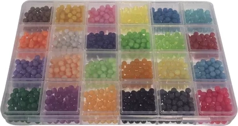 Hiigelkomplekt 2800 helmest 24 värvitoonis