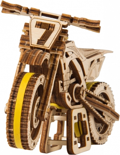 Juhitav esiratas ja kummist rehvid