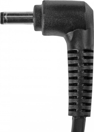 Täpselt sobiv pistik 4,0 × 1,35 mm