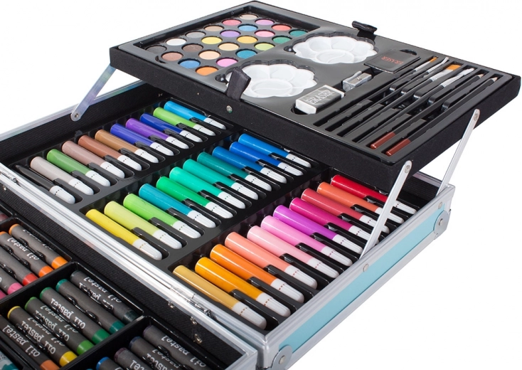 Rikas tarvikute valik