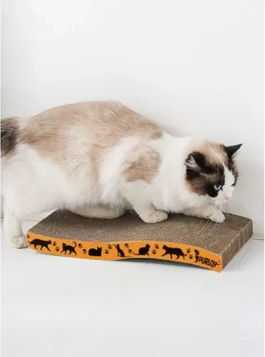 Kaitseb mööblit ja hooldab küüniseid