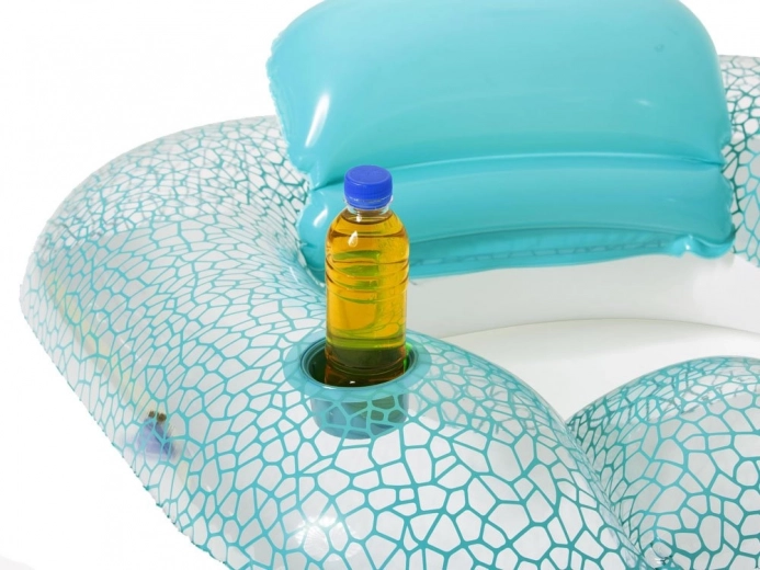 Joogitopsihoidja käeulatuses