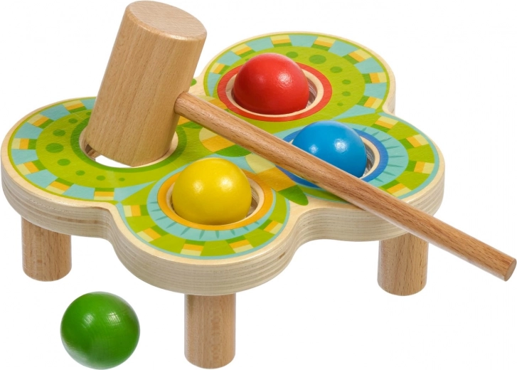 Tugev puidust teostus