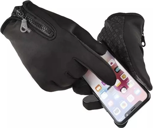 Telefoni kasutamine ilma kindaid ära võtmata