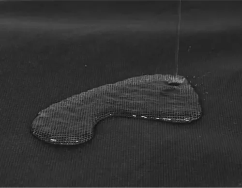 Vett hülgav pind kaitseb niiskuse eest