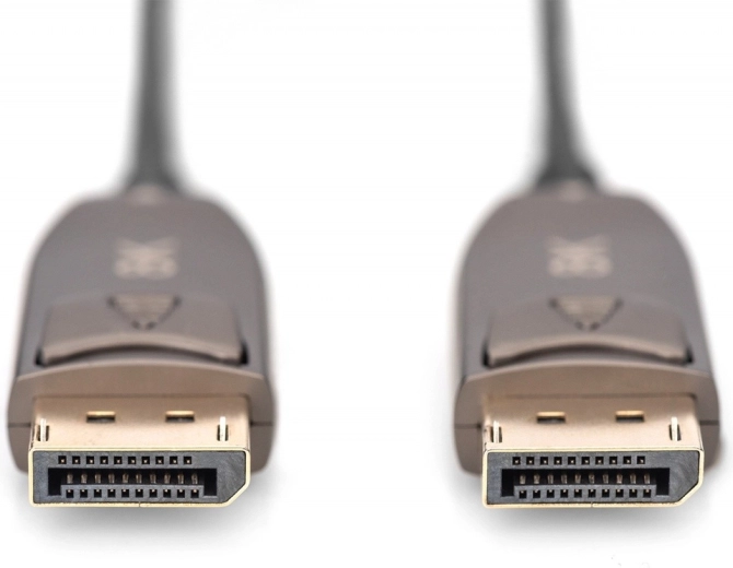 8K 60 Hz juures ribalaiusega 32,4 Gb/s